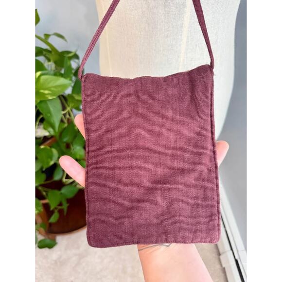 Handmade Guatemalan 100% Cotton Purse with Coconut Shell Button - Picture 5 of 8